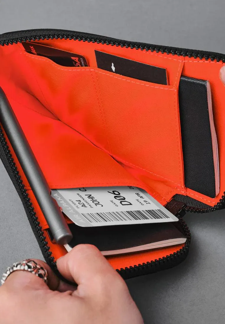 Alpaka Zip Travel Wallet