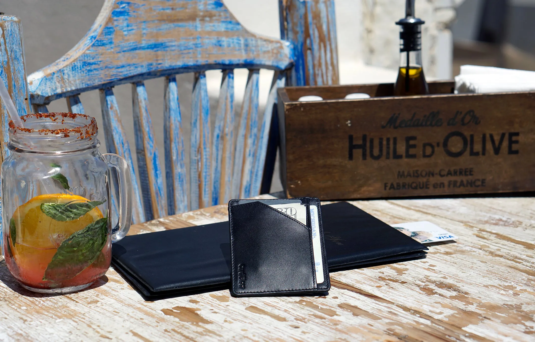 Card Blocr Minimalist Wallet in Black Leather | RFID Blocking Wallet