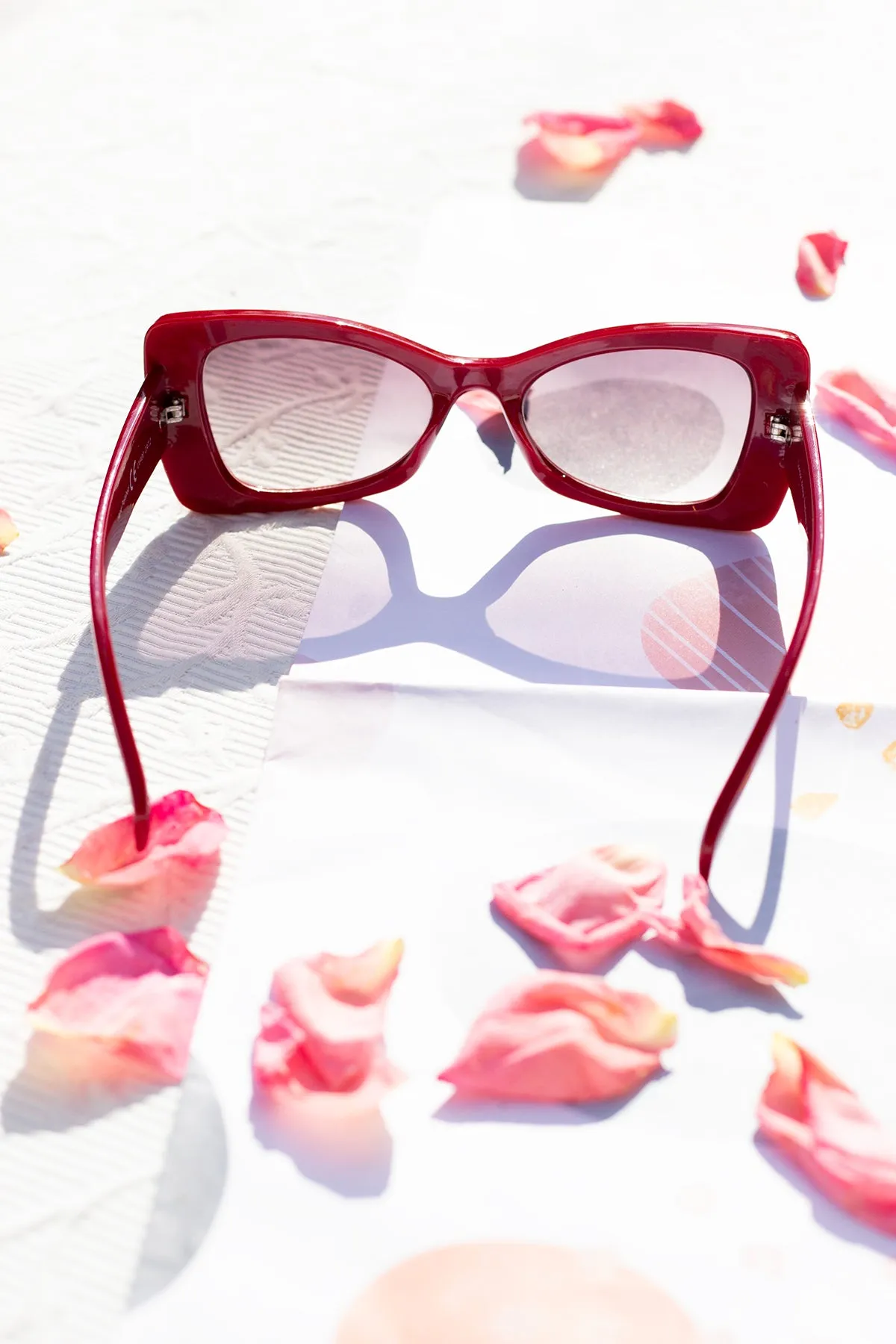 Chunky Triangle Cat Eye Sunglasses