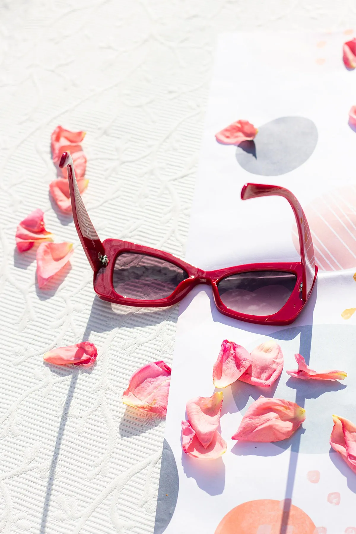 Chunky Triangle Cat Eye Sunglasses