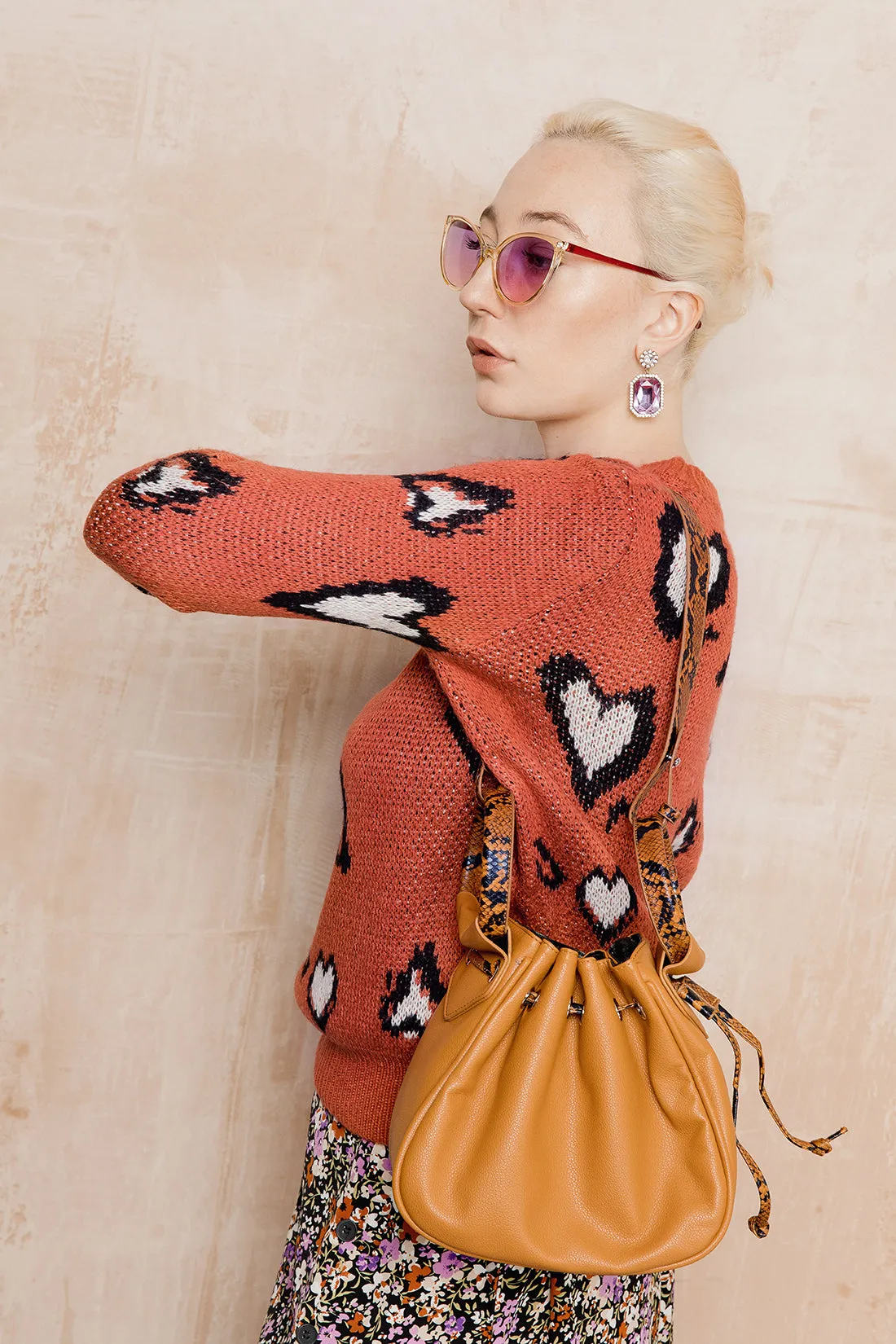 Delicate Large Cat Eye Sunglasses