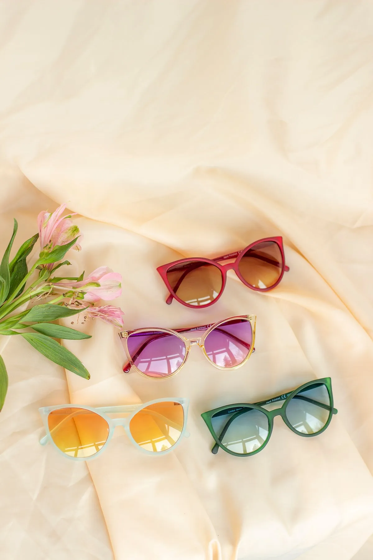 Delicate Large Cat Eye Sunglasses