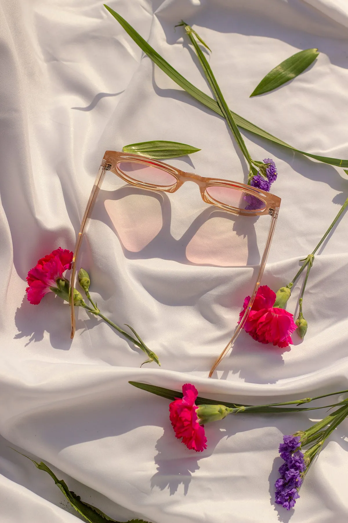 Diagonal Cut Cat Eye Oval Sunglasses