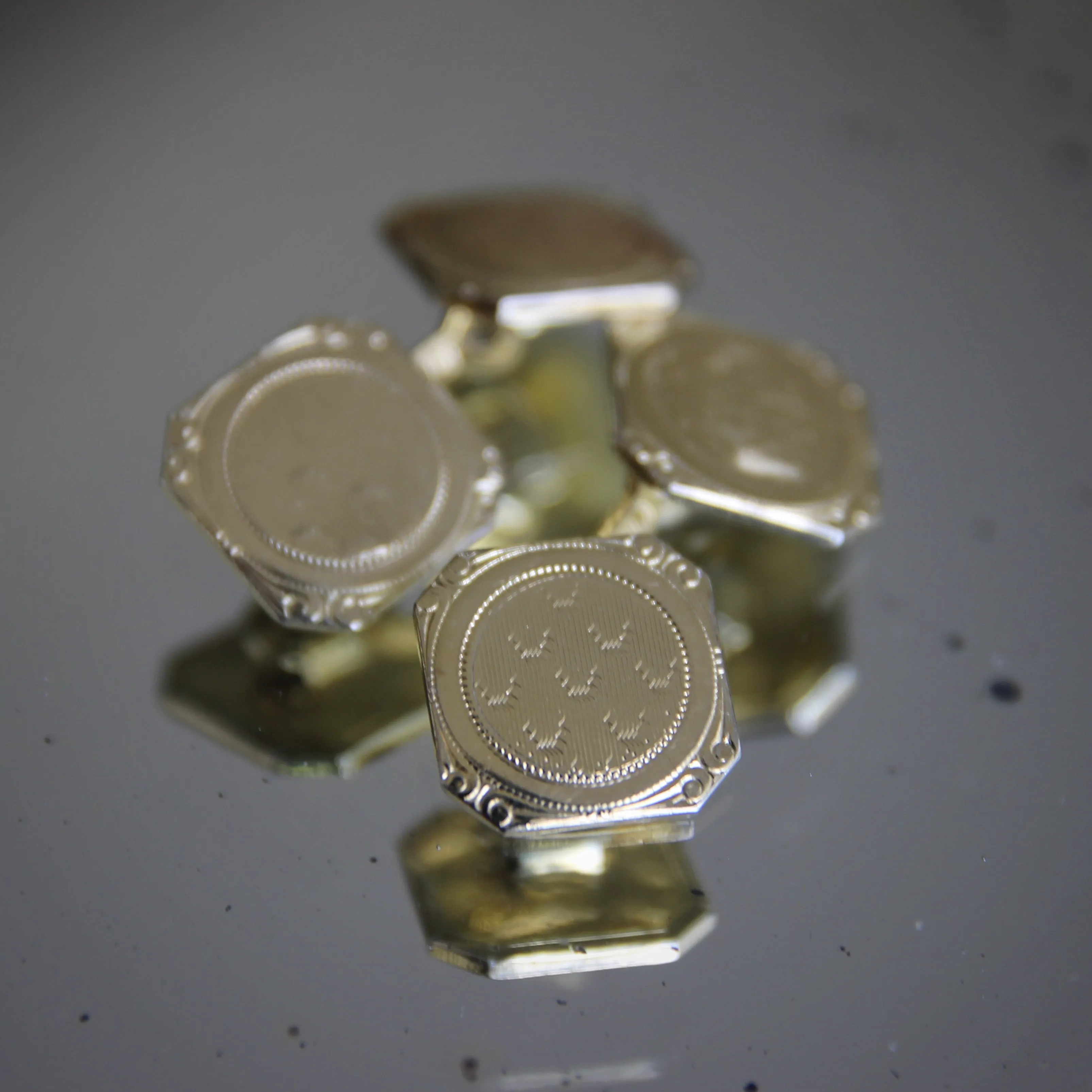 Edwardian "Fishscale" Gold Cufflinks