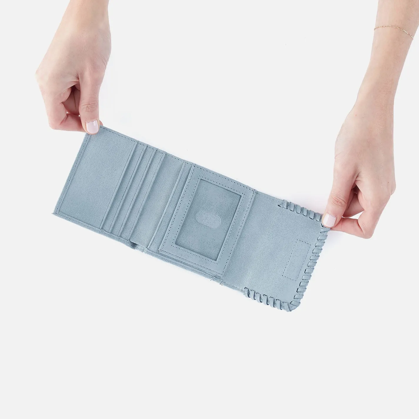 Foray Small Wallet In Buffed Leather - Sky