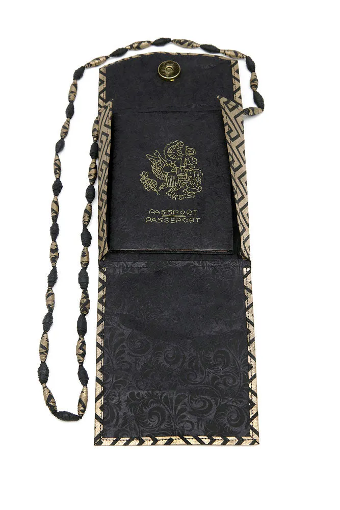 Guard's Purse by Julie McIntyre