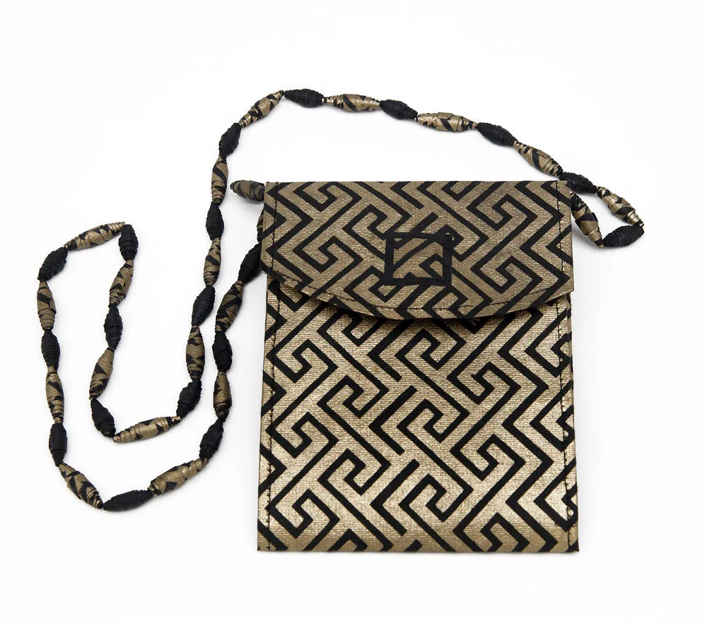Guard's Purse by Julie McIntyre