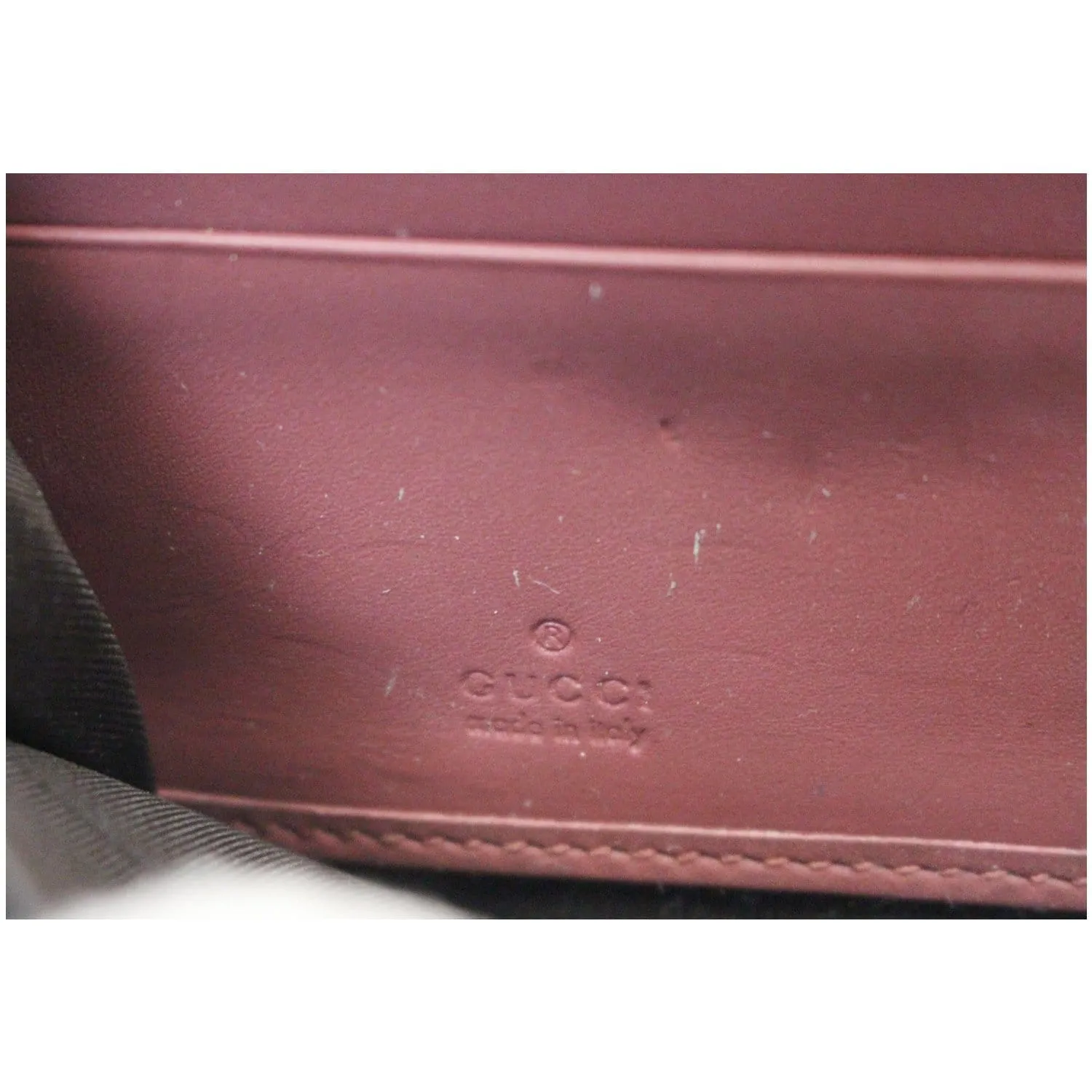 GUCCI GG Blooms Supreme Canvas Zip Around Wallet Beige/Ebony 404071