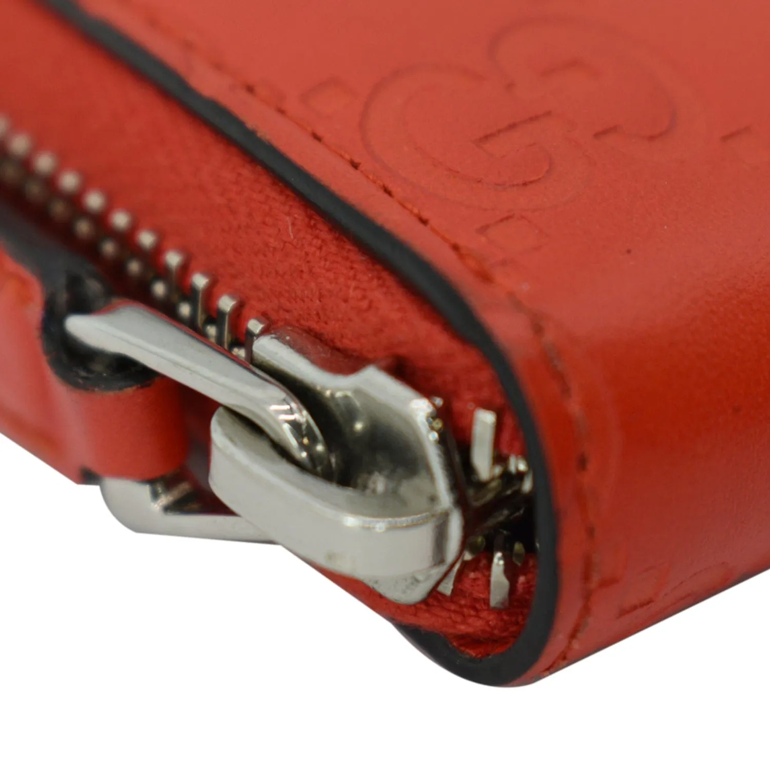 GUCCI GG Leather Zip Around Wallet Red 255452