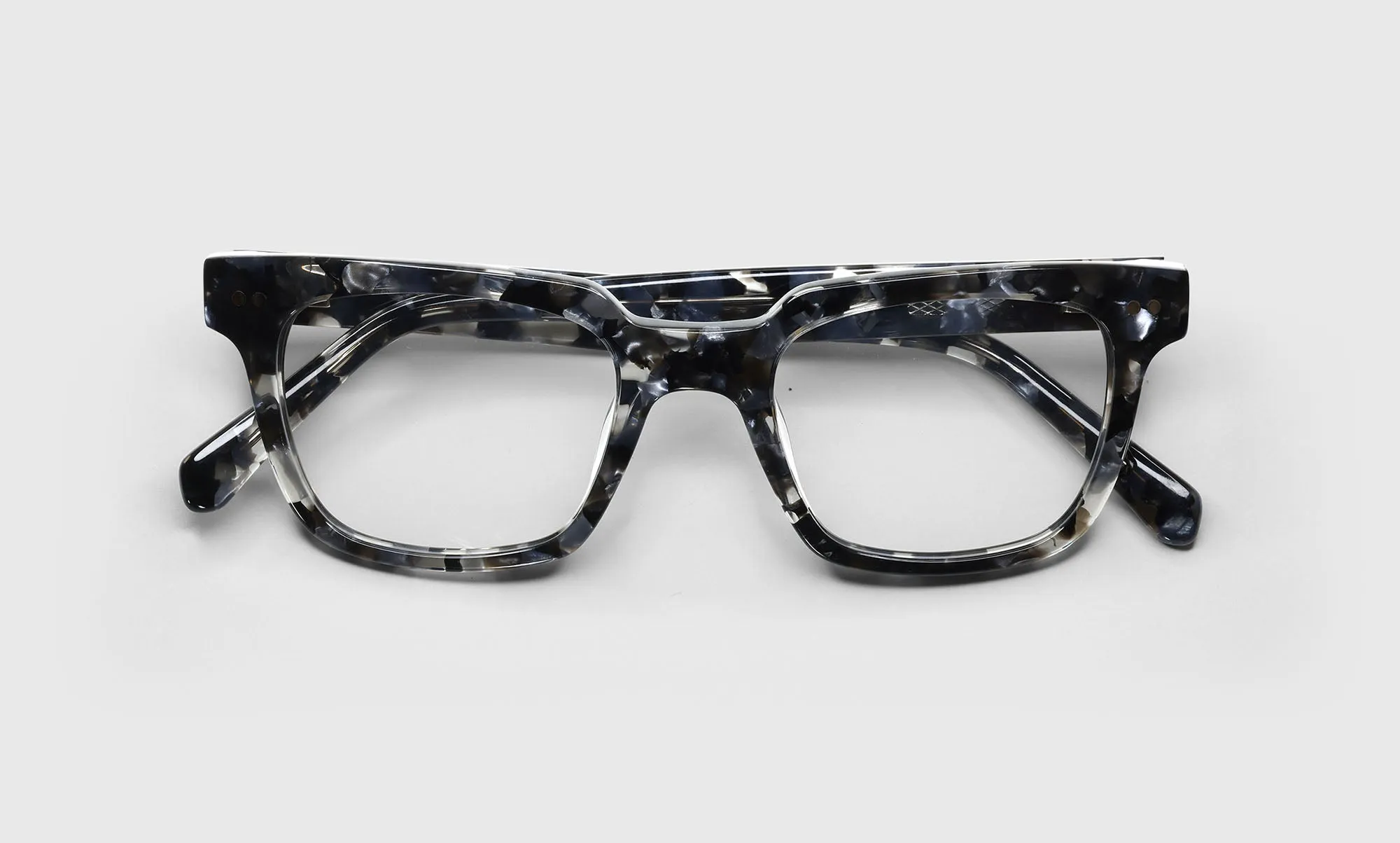 In Cahoots Sunglasses
