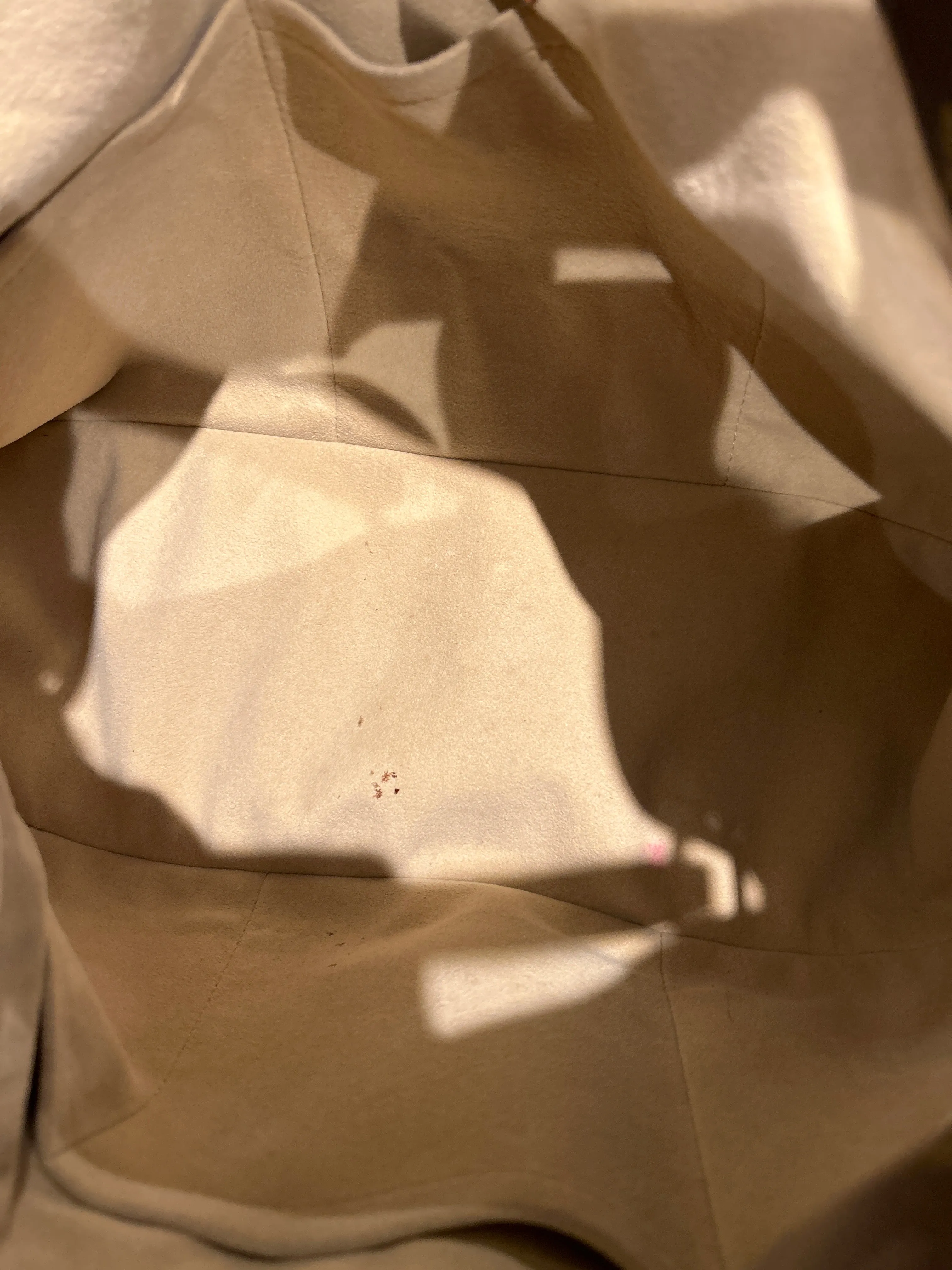 Louis Vuitton Bag, Monogram Canvas Artsy MM
