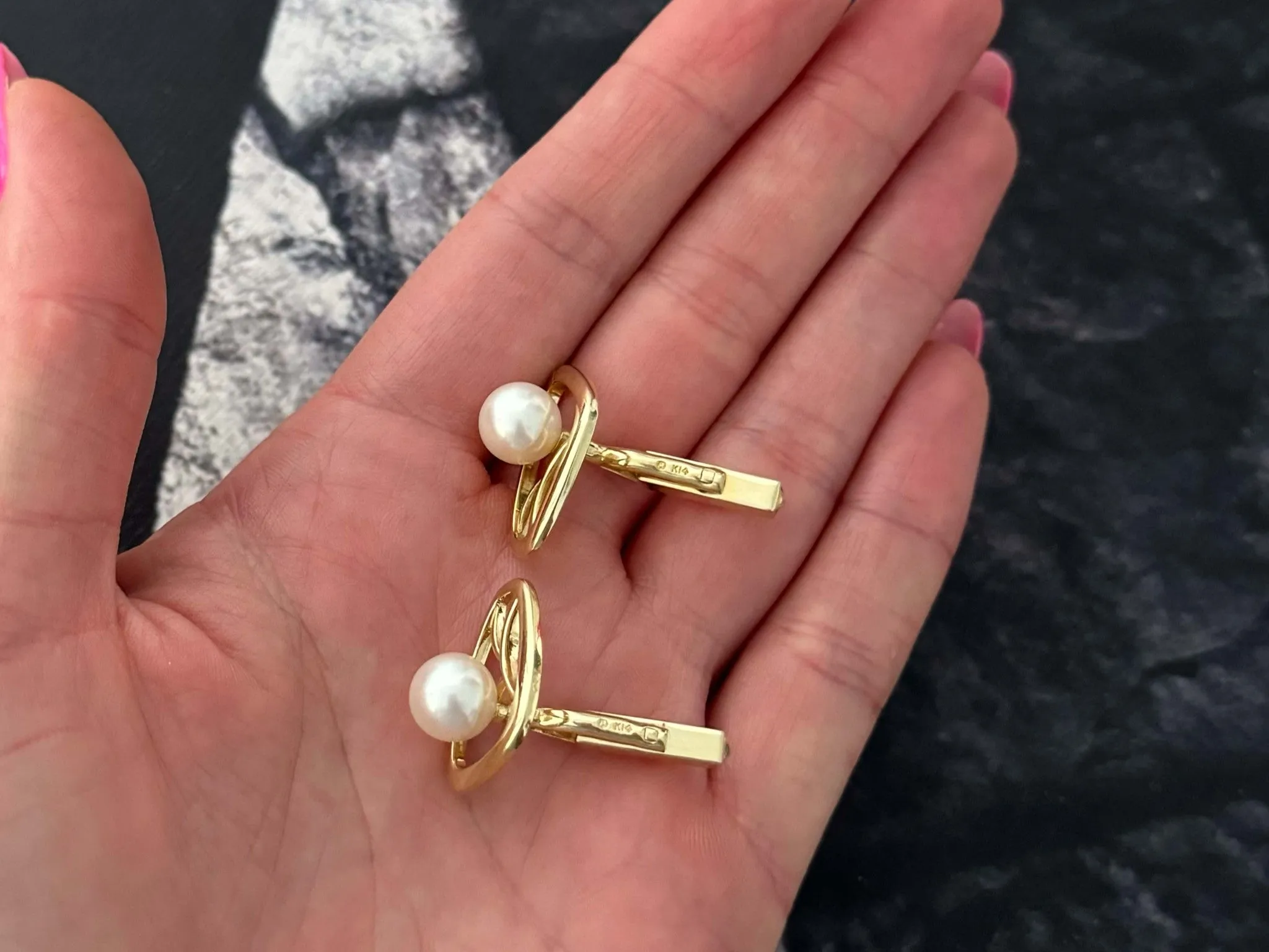 Mikimoto 14k Yellow Gold Pearl Cuff Links
