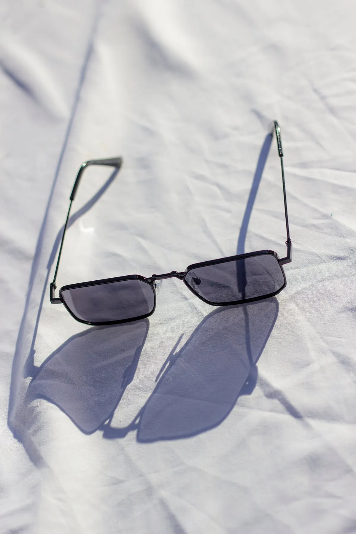 Nose Bridge Angular Rectangle Aviator Sunglasses