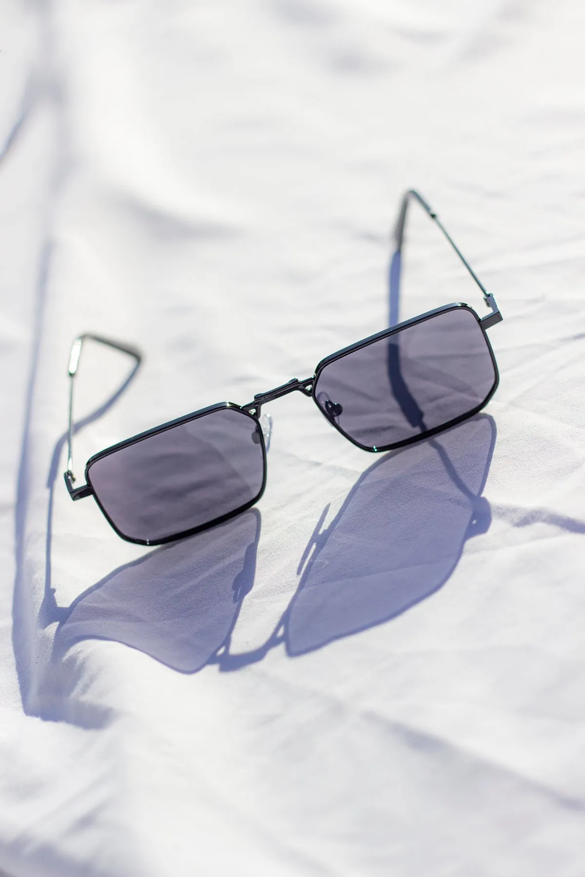 Nose Bridge Angular Rectangle Aviator Sunglasses