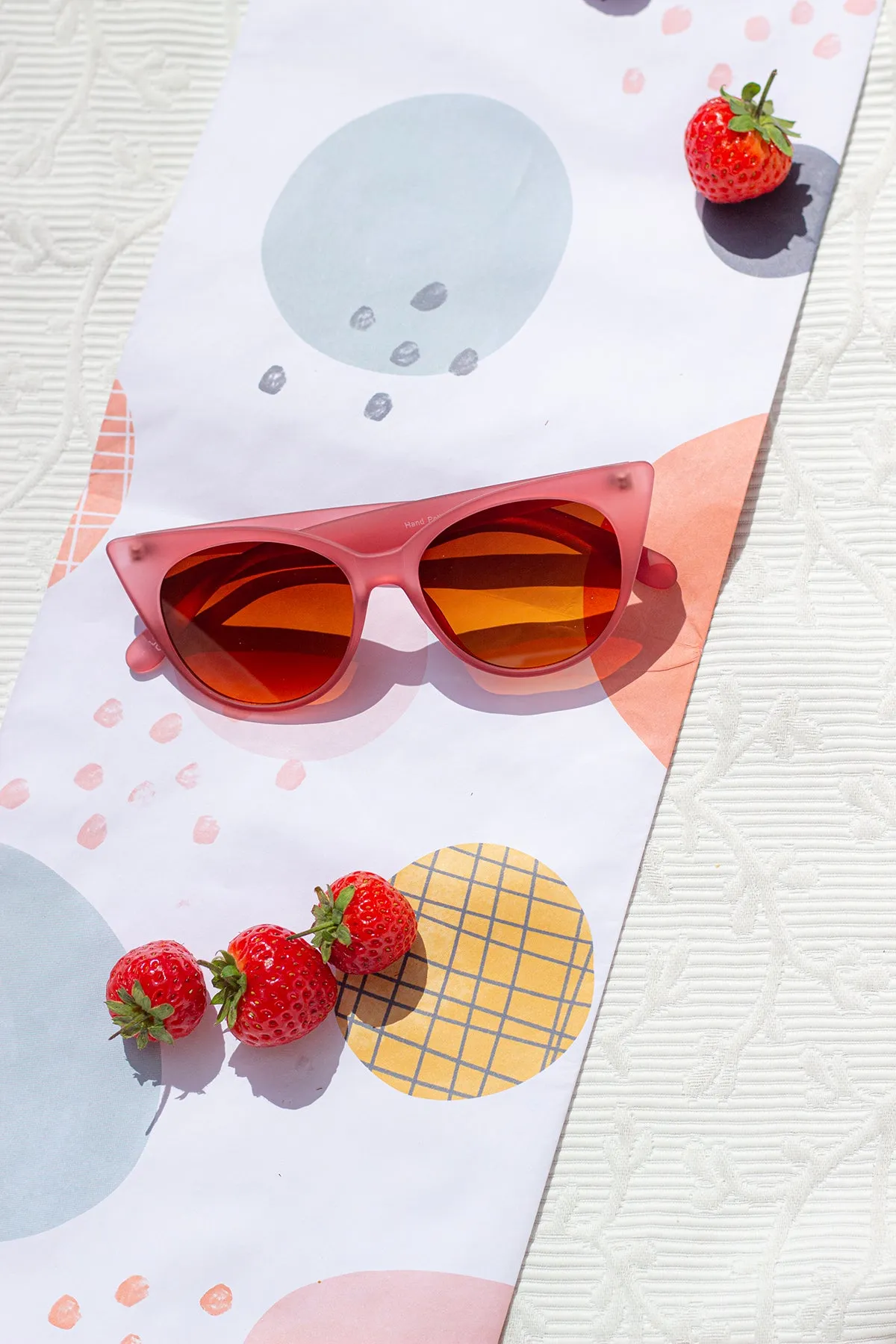 Oval Cat Eye Top Frame Sunglasses