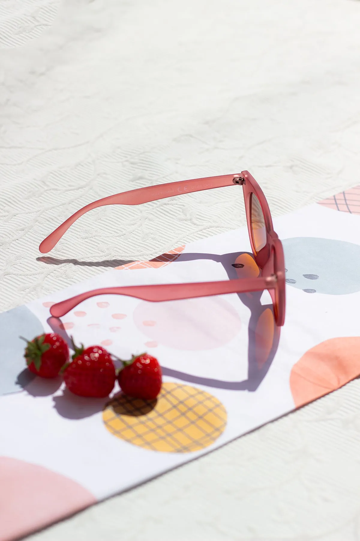Oval Cat Eye Top Frame Sunglasses