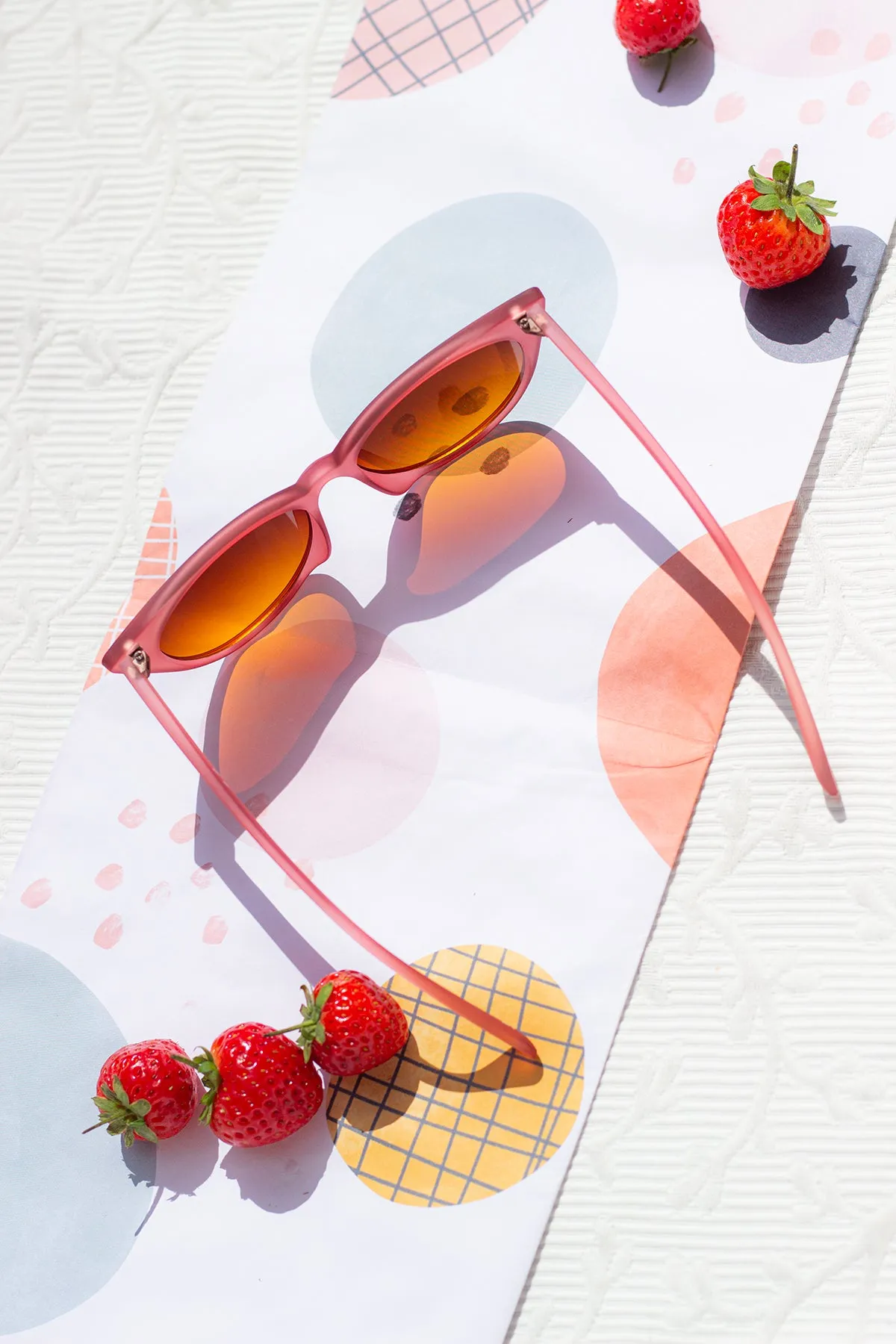 Oval Cat Eye Top Frame Sunglasses