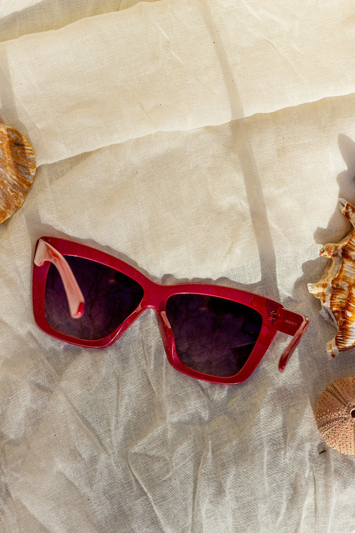 Oversize Triangle Cat Eye Sunglasses