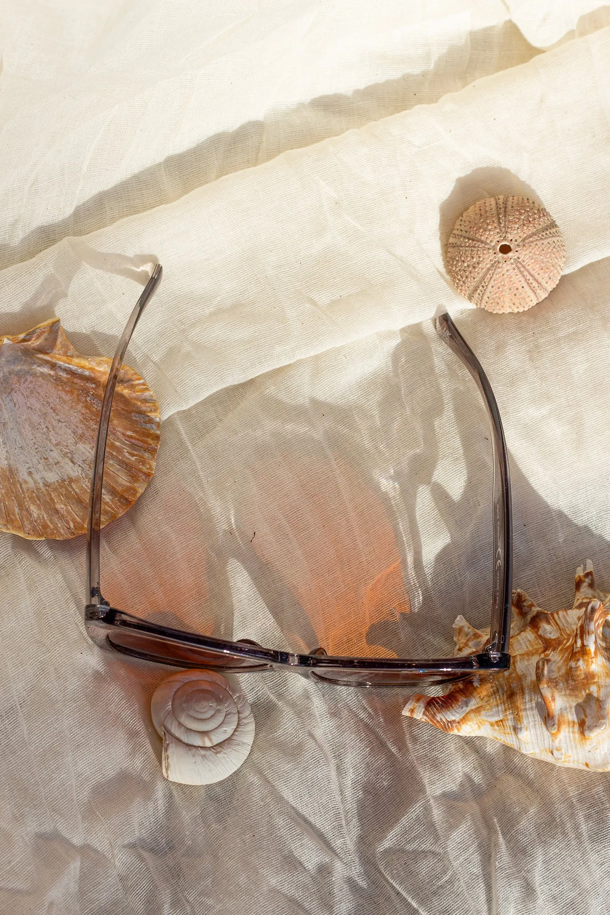 Oversize Triangle Cat Eye Sunglasses