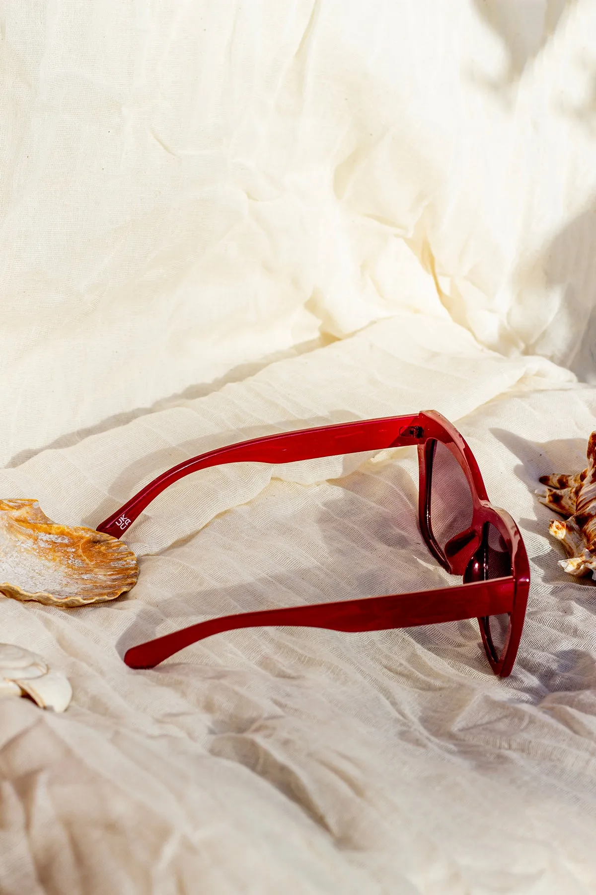 Oversize Triangle Cat Eye Sunglasses
