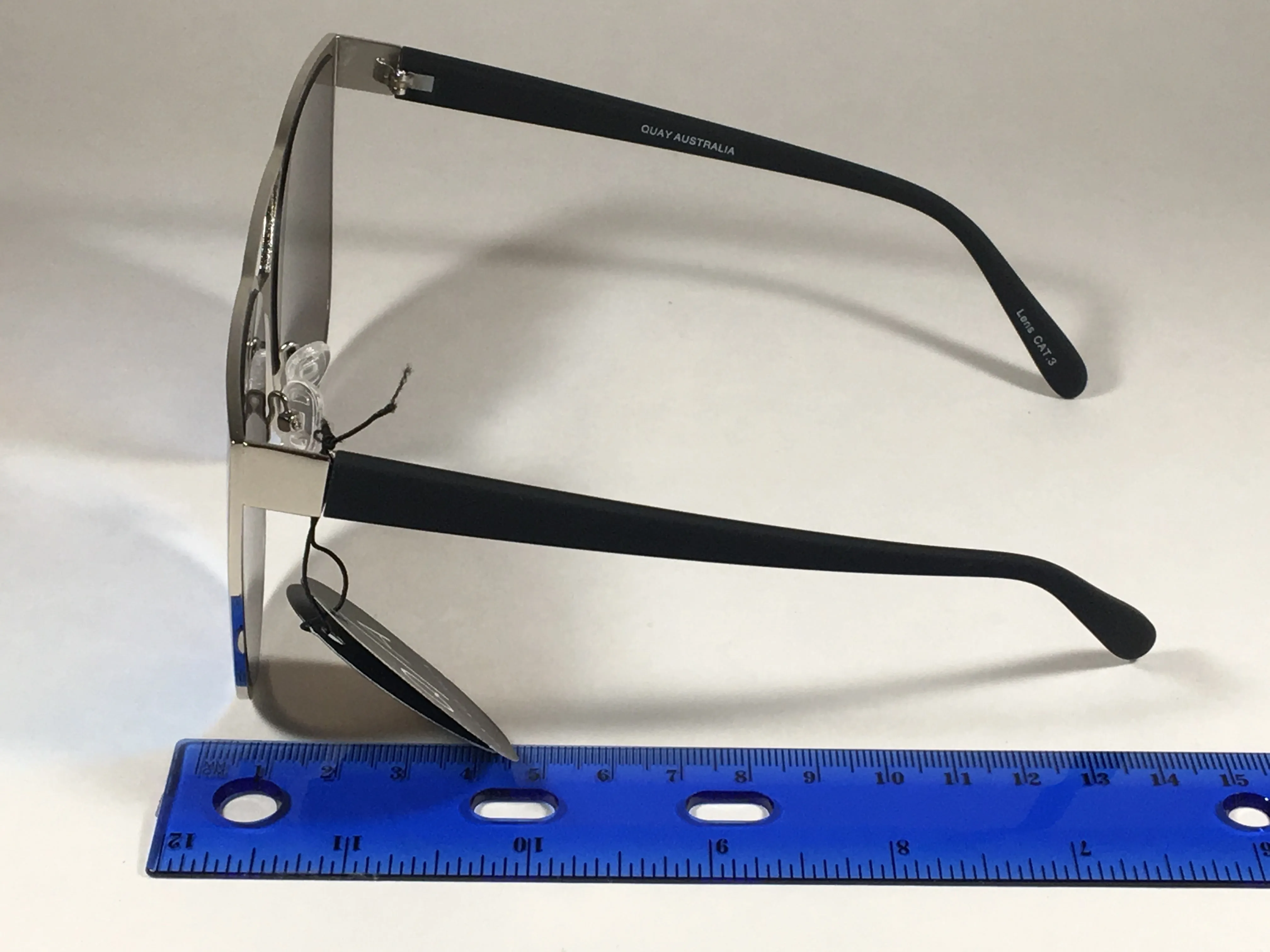Quay Sorority Princess Sunglasses Large Cat Eye Silver Metal Blue Mirror Lens QW000162 SLV BLUE