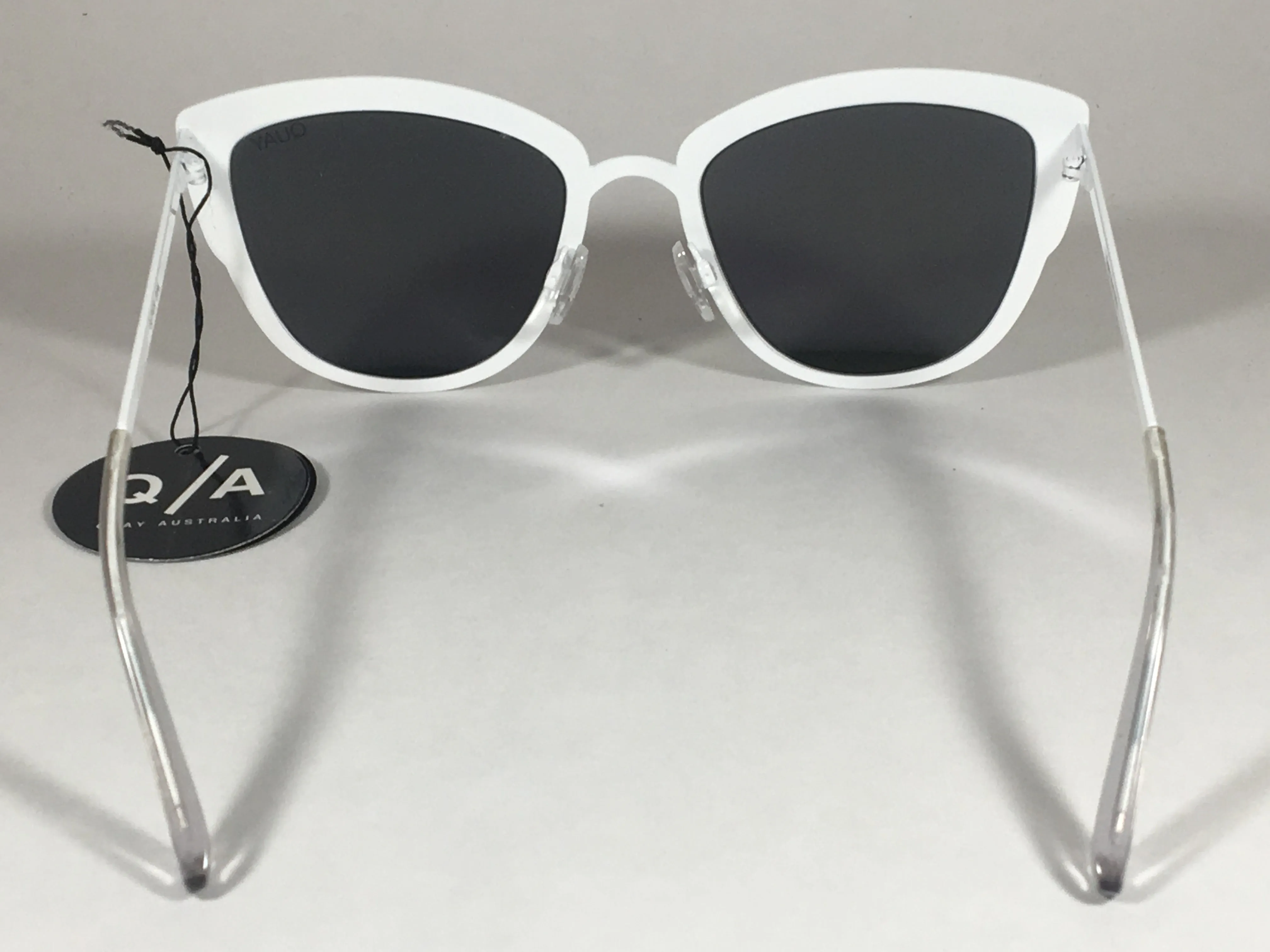 Quay Super Girl Sunglasses Large Cat Eye White Metal Lilac Pink Rose Mirror Lens QW000138 WHT/LIL