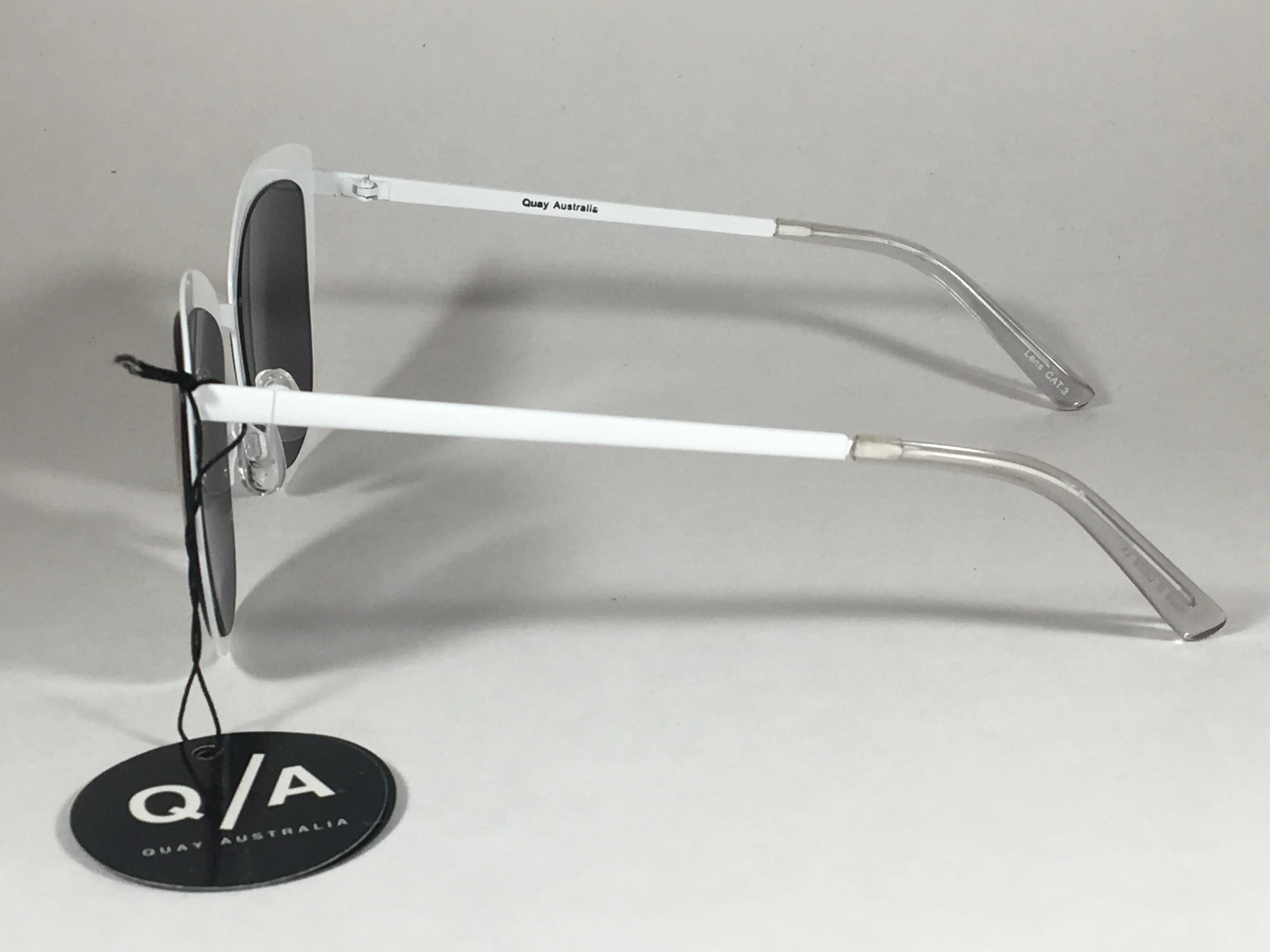 Quay Super Girl Sunglasses Large Cat Eye White Metal Lilac Pink Rose Mirror Lens QW000138 WHT/LIL