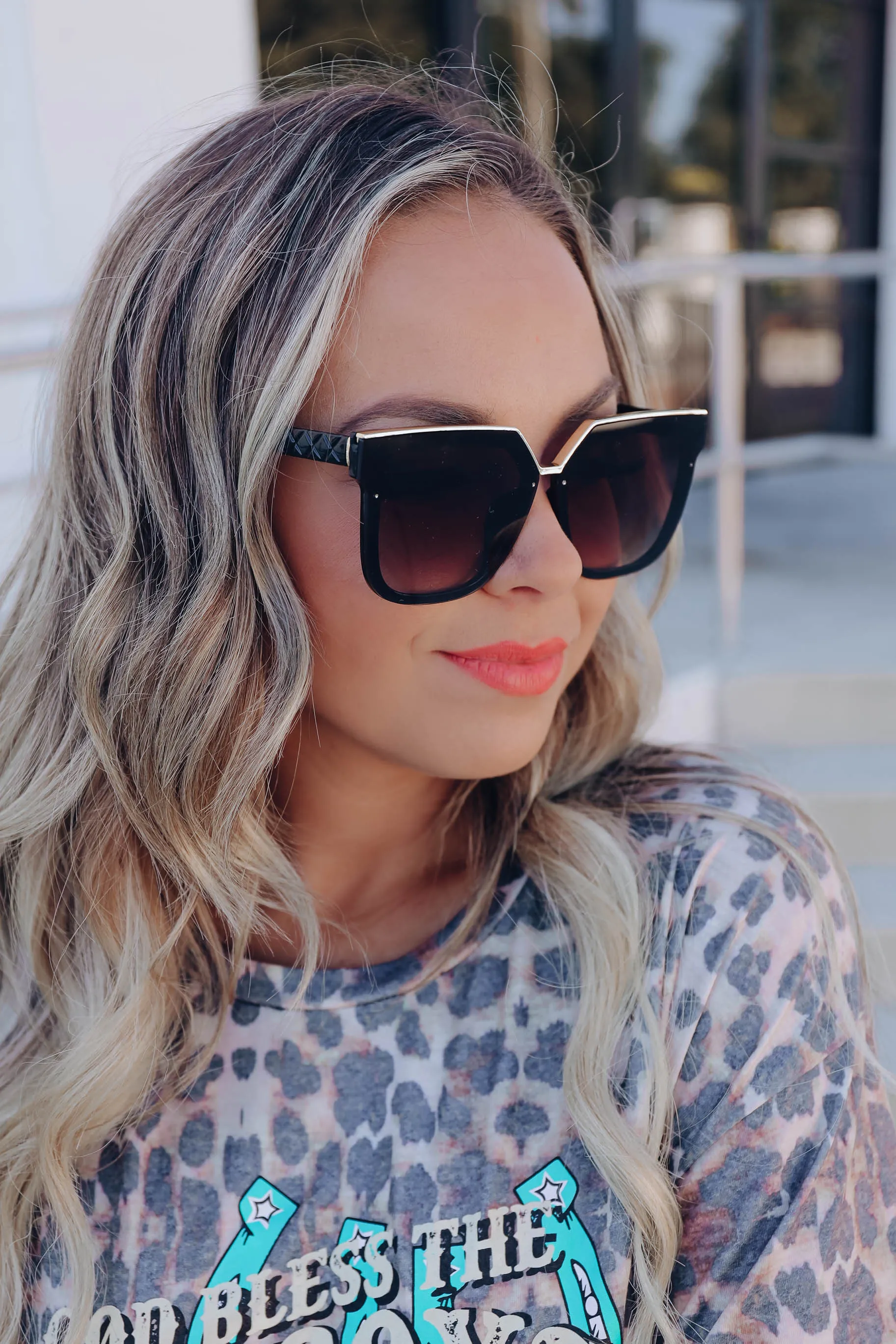 Radiant Square Sunglasses - Gold/Black