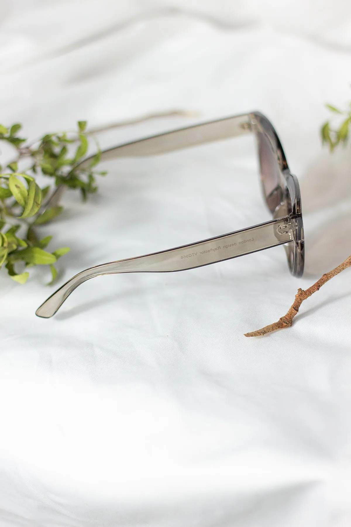 Rounded Top Cat Eye Dish Sunglasses