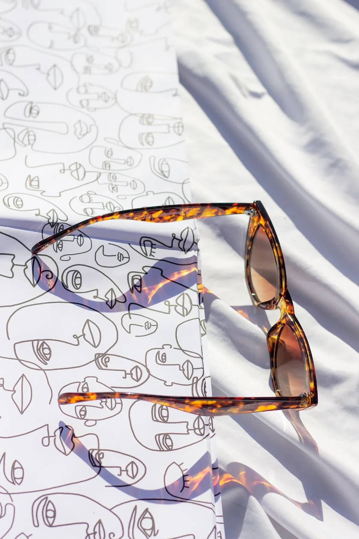Semi Cat Eye Sunglasses