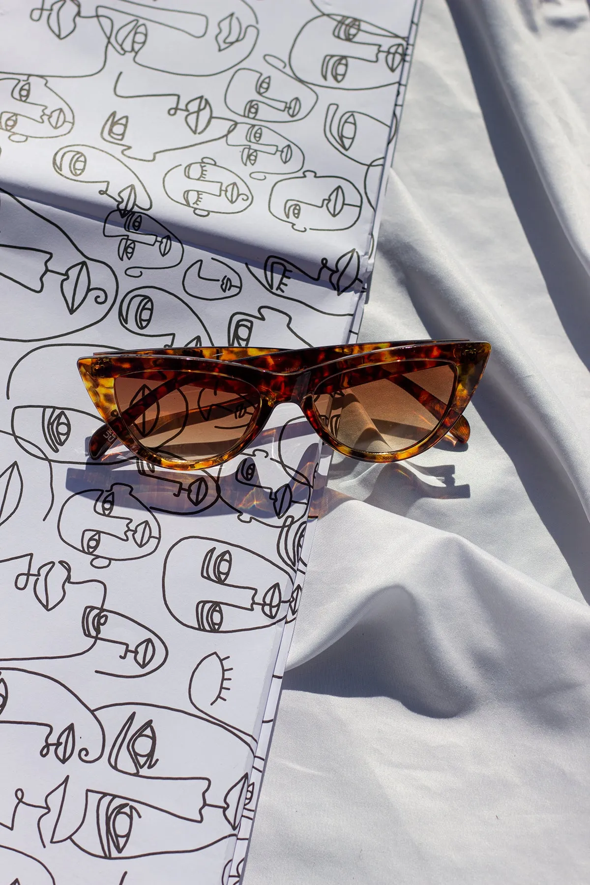Semi Cat Eye Sunglasses