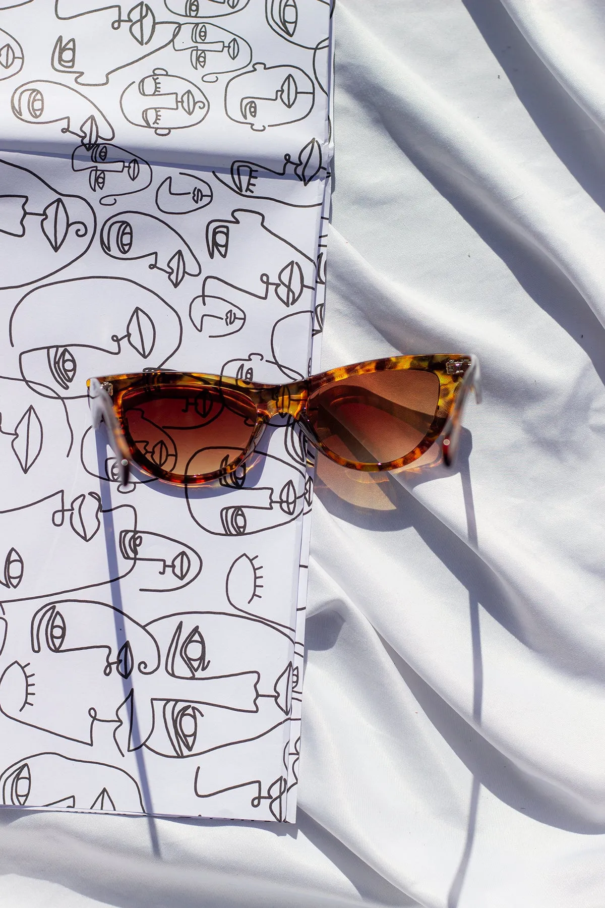 Semi Cat Eye Sunglasses
