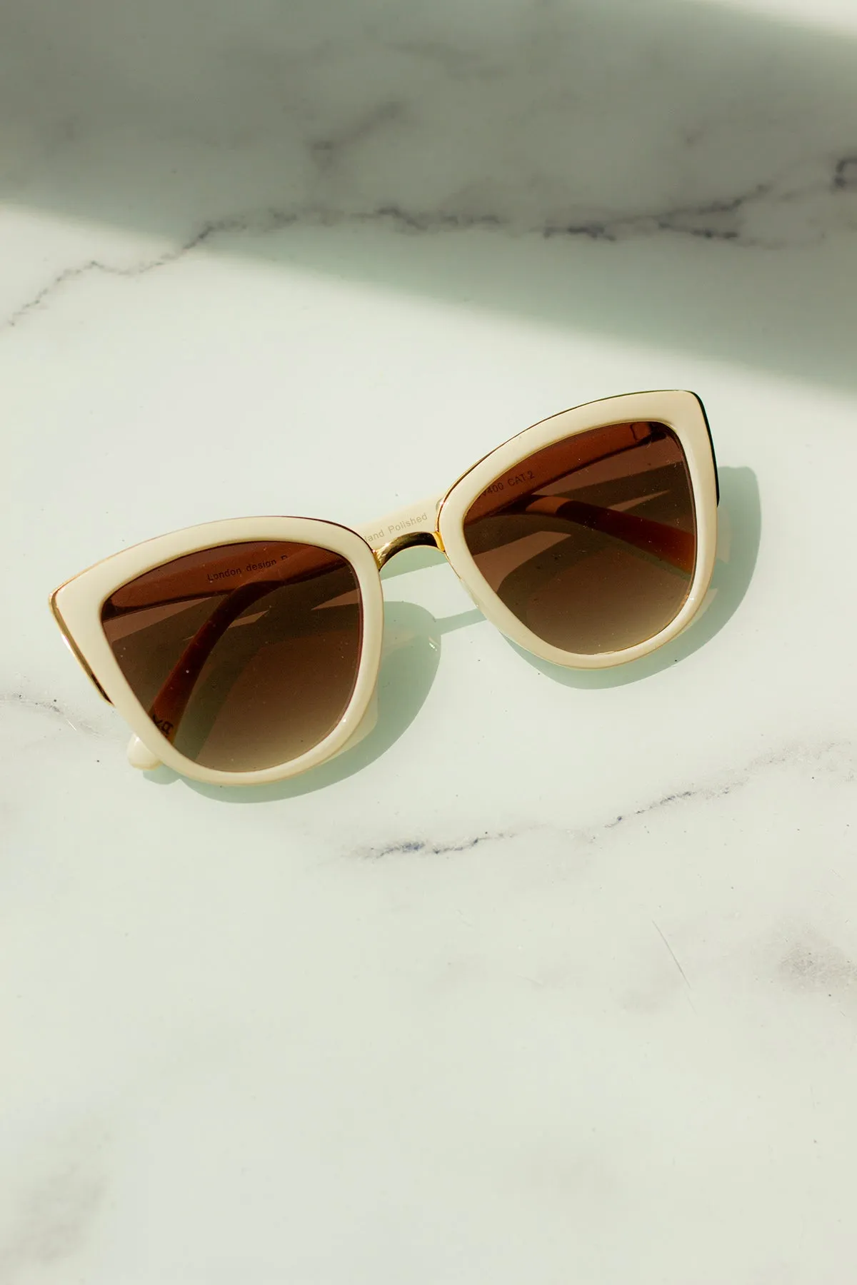 Supersize Cat Eye Sunglasses