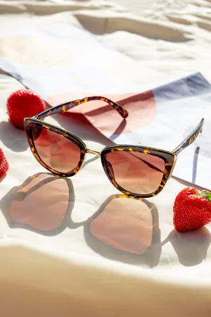 Supersize Cat Eye Sunglasses
