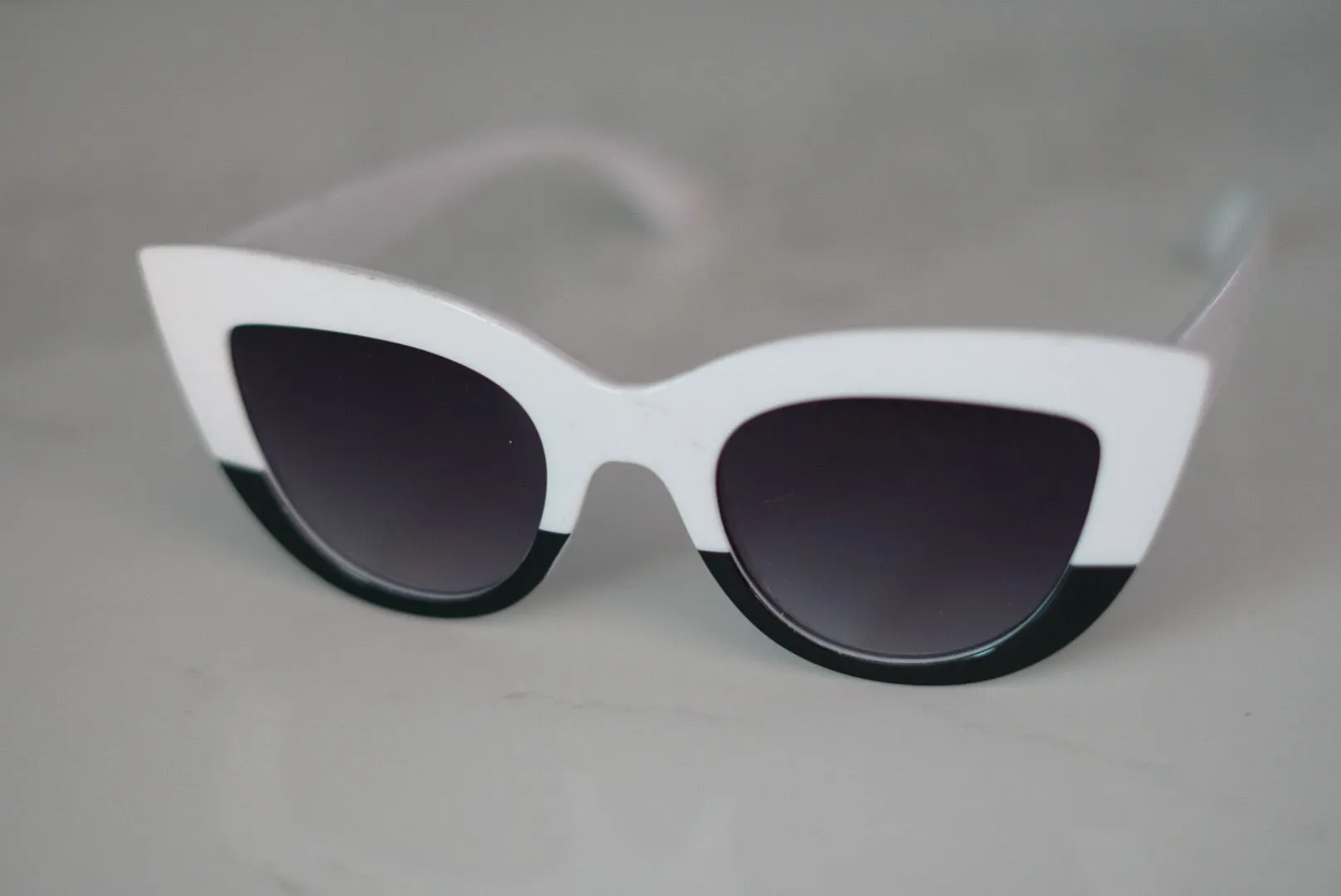 SUSTYLE MARILYN SUNGLASSES