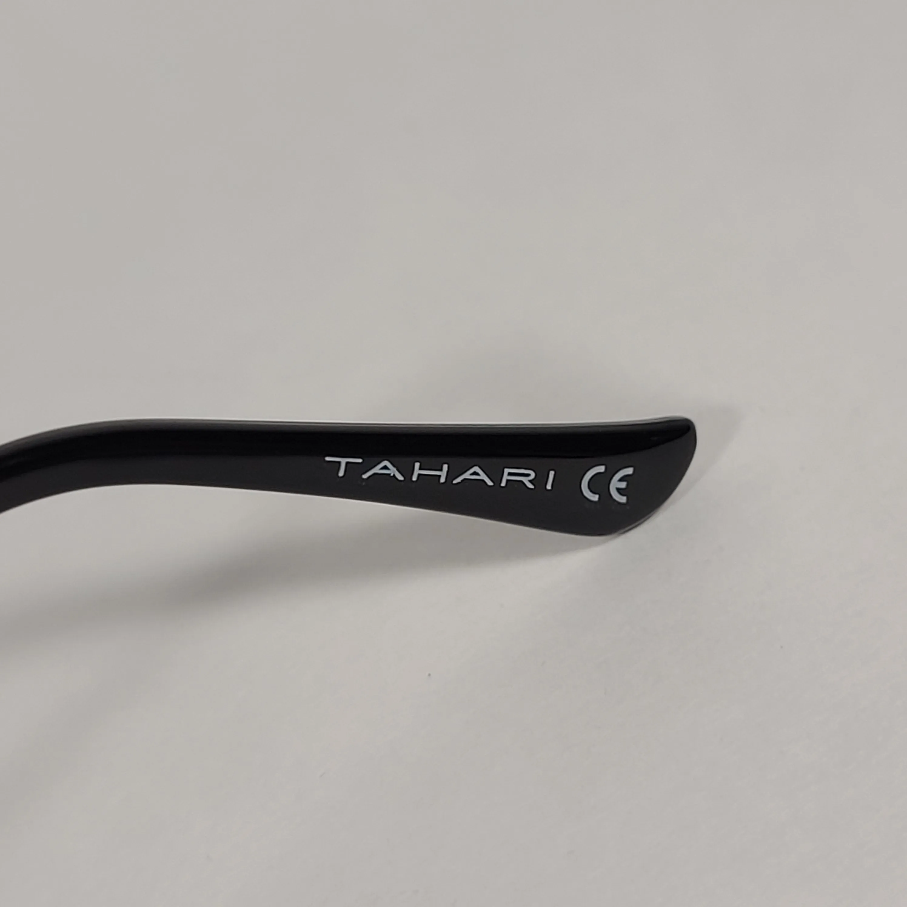 Tahari Aviator Sunglasses Gold Black Frame Gray Gradient Lens TH788 GLDOX