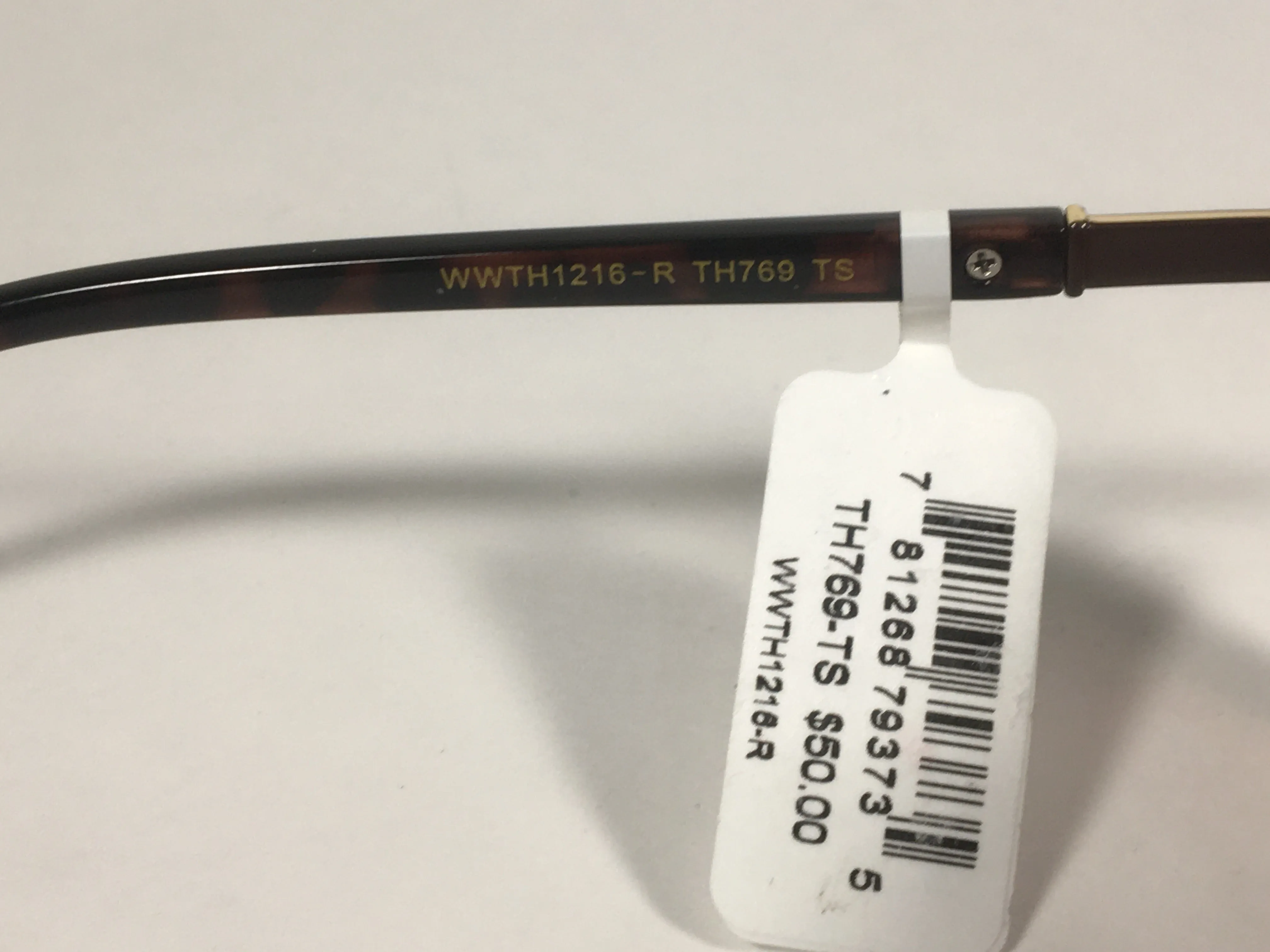 Tahari Cat Eye Square Sunglasses Brown Tortoise Frame Brown Gradient Lens TH769 TS
