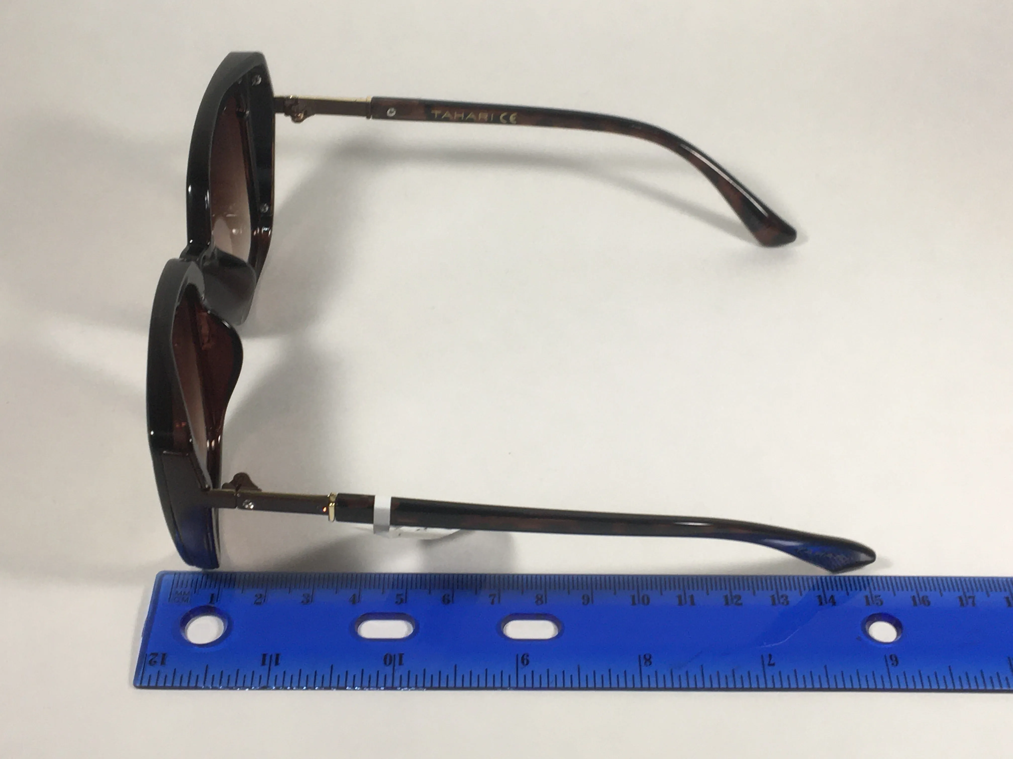 Tahari Cat Eye Square Sunglasses Brown Tortoise Frame Brown Gradient Lens TH769 TS