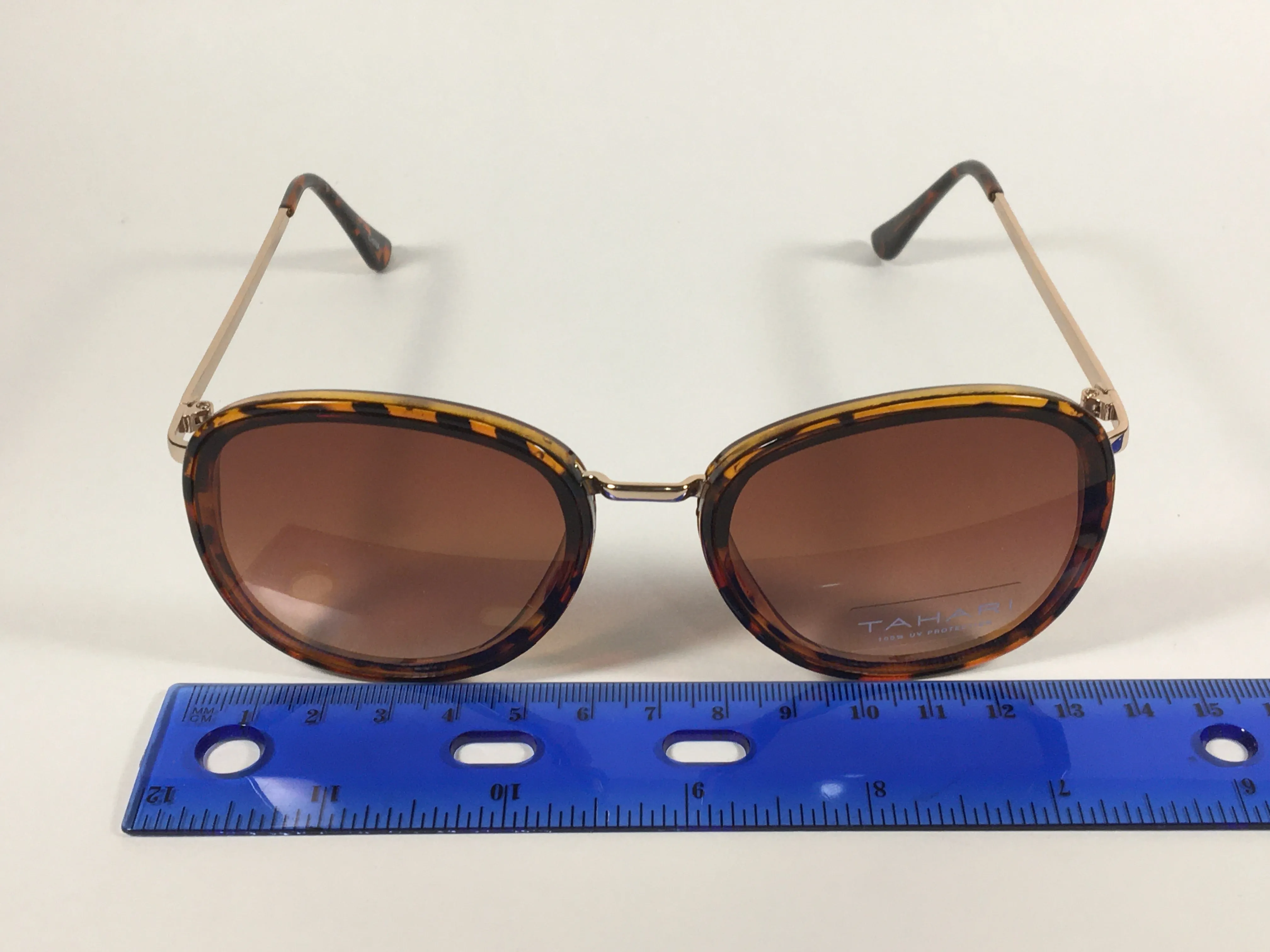 Tahari Rounded Aviator Sunglasses Brown Tortoise And Gold Frame Brown Gradient Lens TH734 TSGLD