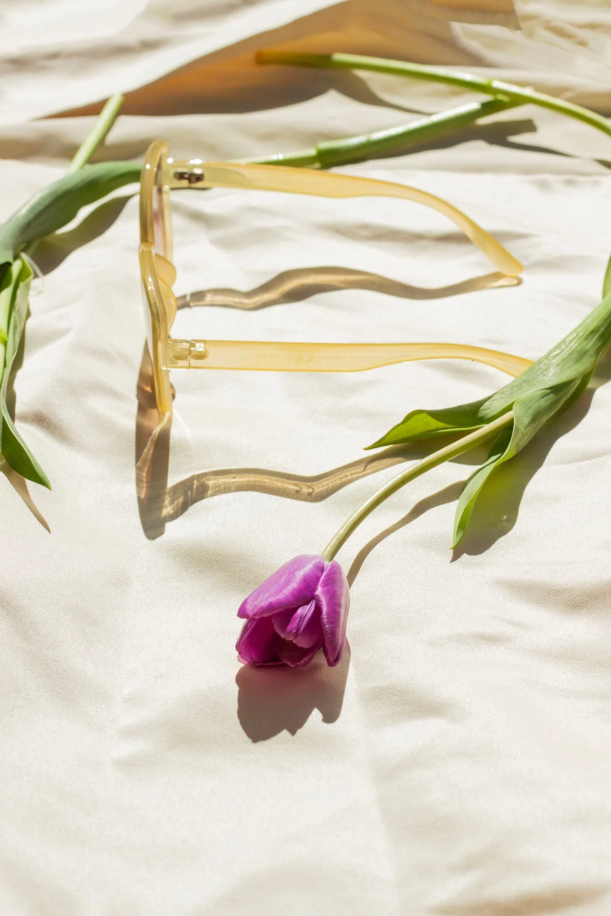 Thin Frame Butterfly Cat Eye Sunglasses