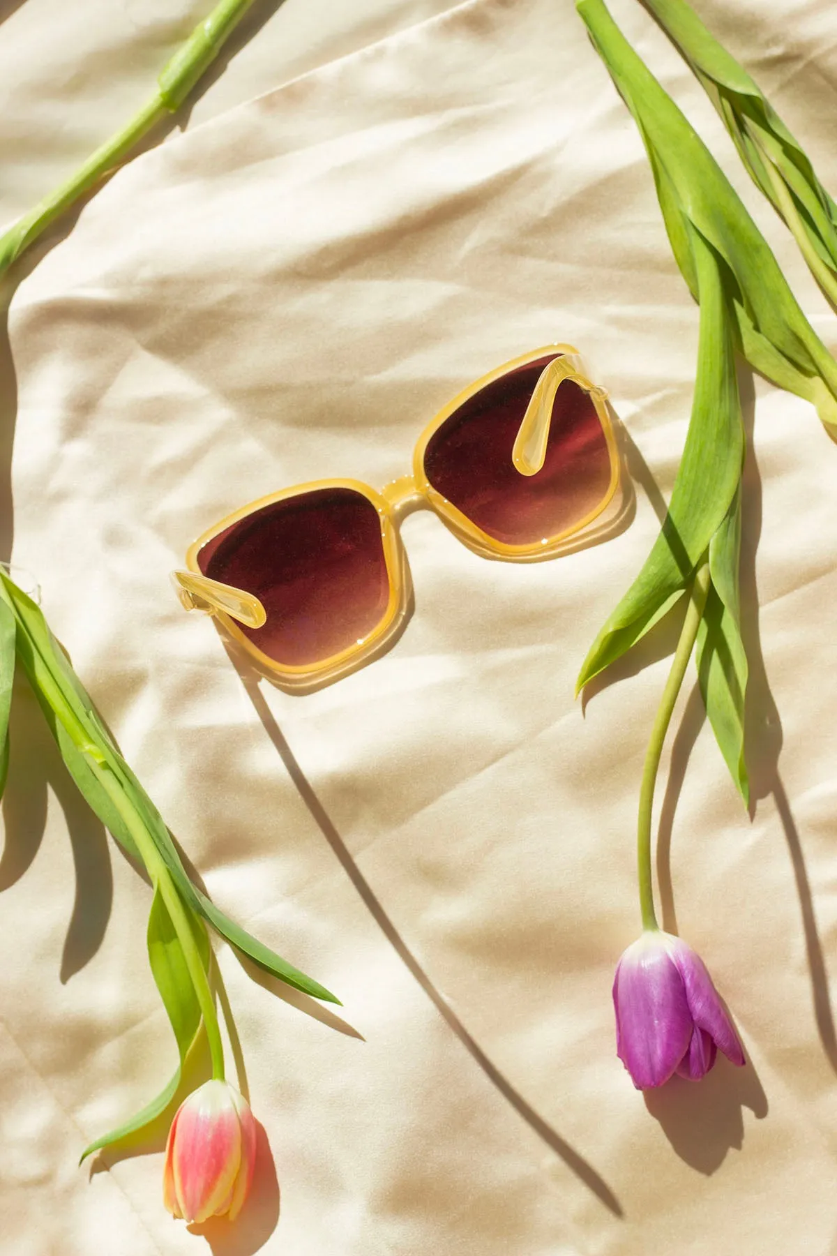 Thin Frame Butterfly Cat Eye Sunglasses