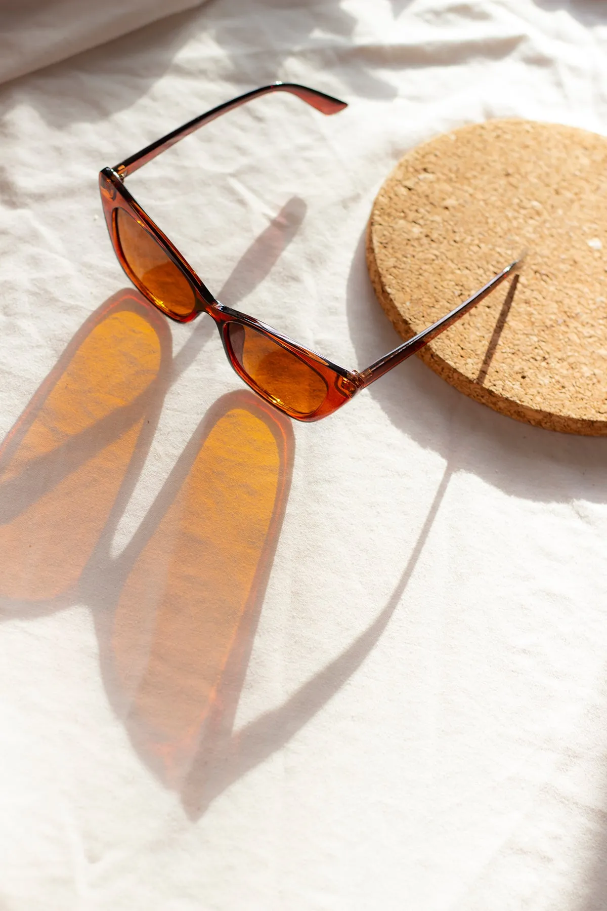 Wide Classic Cat Eye Sunglasses