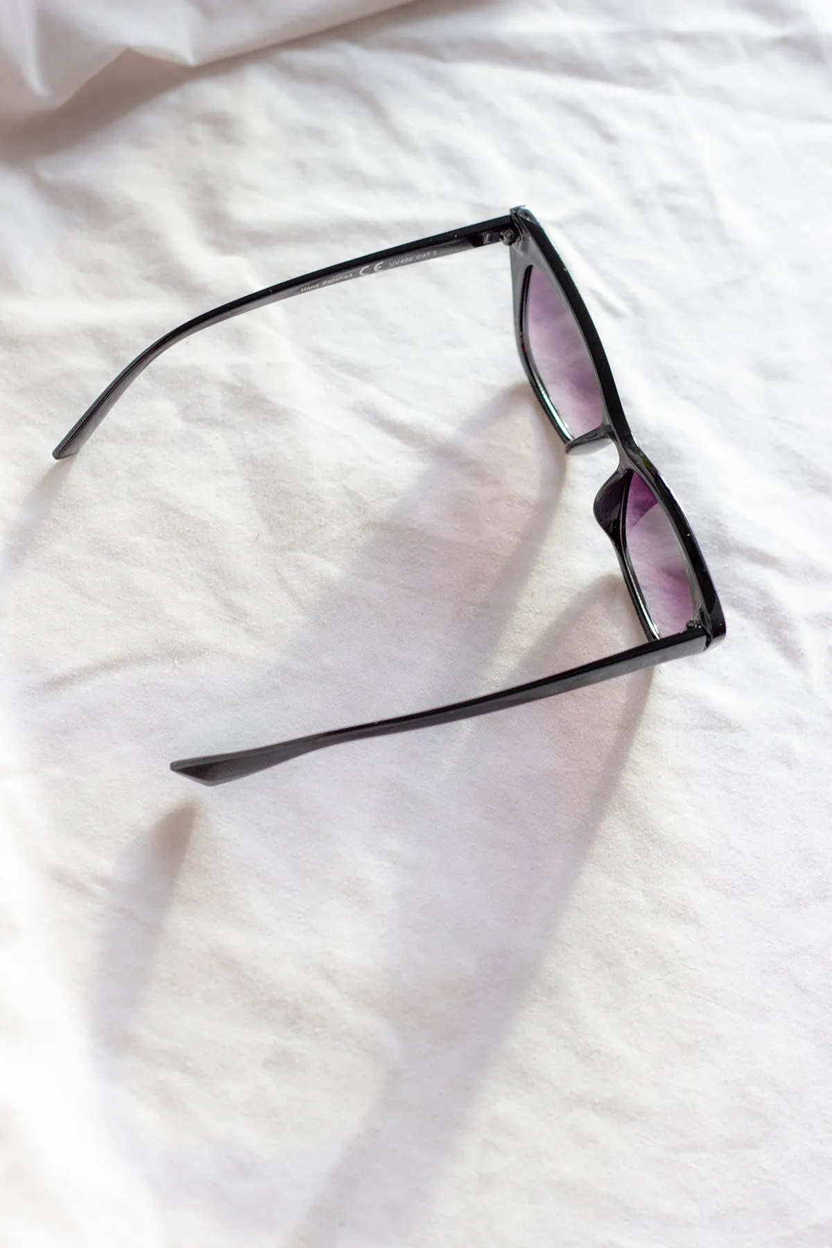 Wide Classic Cat Eye Sunglasses